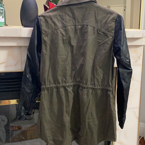 Two tone Women Jacket - Picture 3 of 3